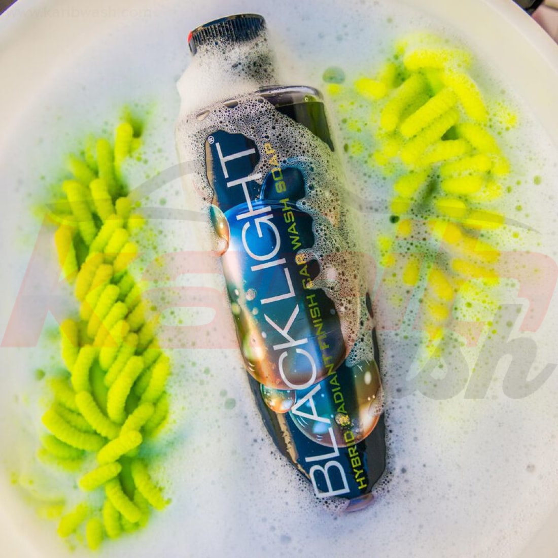 Black Light Hybrid Radiant Finish Car Wash Soap And Superior Surface Cleanser - CHEMICAL GUYS - KARIBWASH