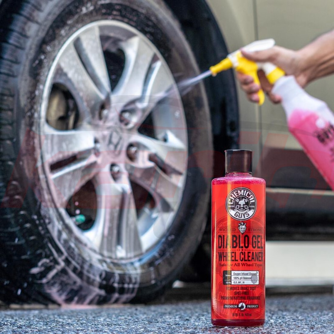 Diablo Gel Wheel And Rim Cleaner - CHEMICAL GUYS - KARIBWASH