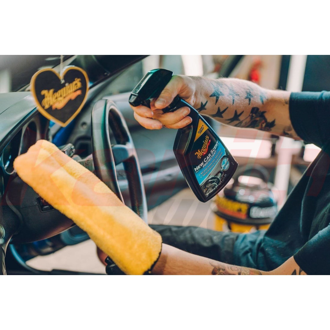 New car Shine Plastiques Intérieurs - MEGUIAR'S - KARIBWASH