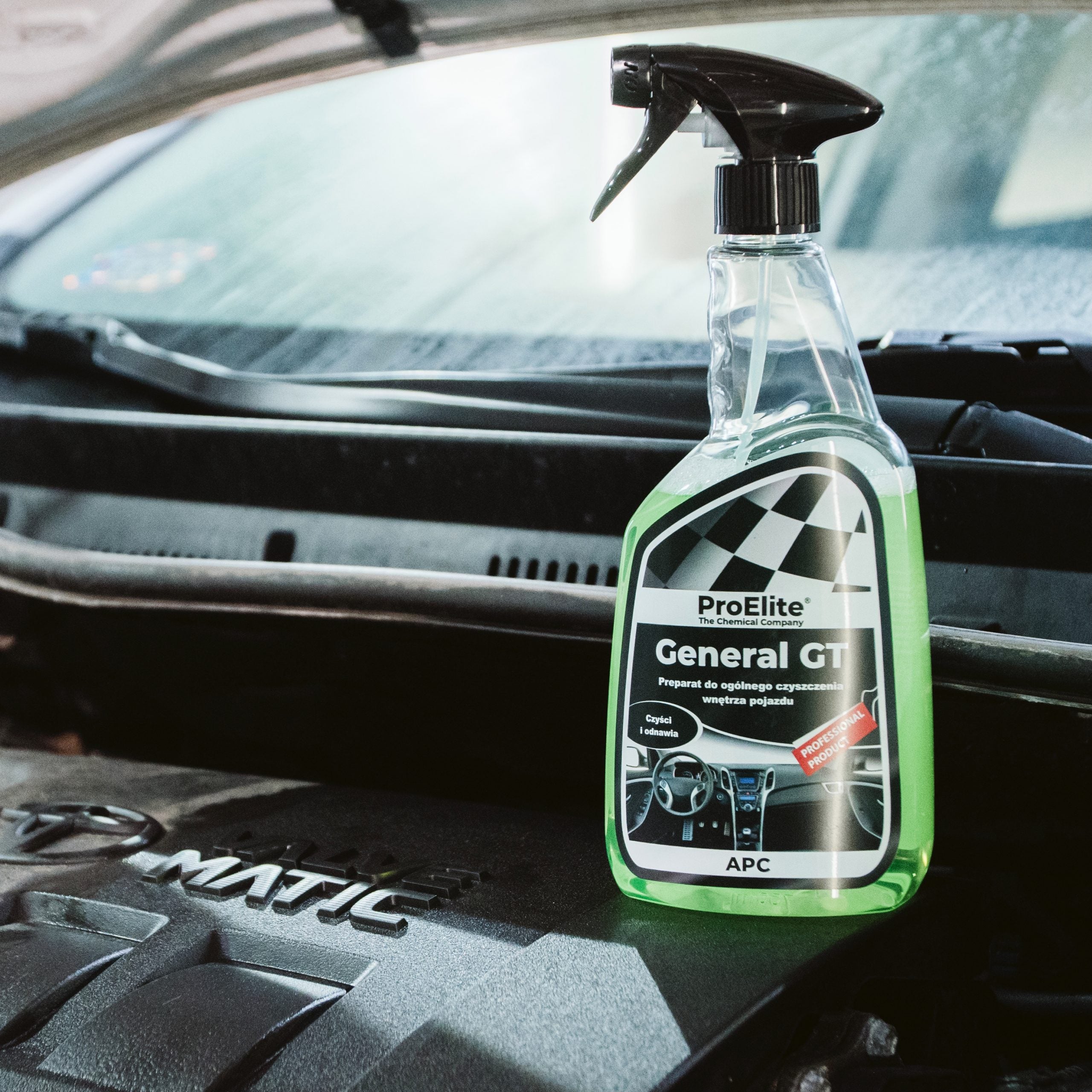 General GT (750mL) - PROELITE