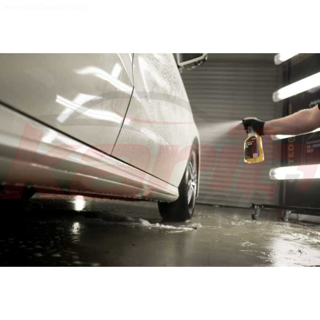 DE-IRON Red - Décapant pour impuretés métalliques et rouille volatile - 750ML - ELITE DETAILER - KARIBWASH