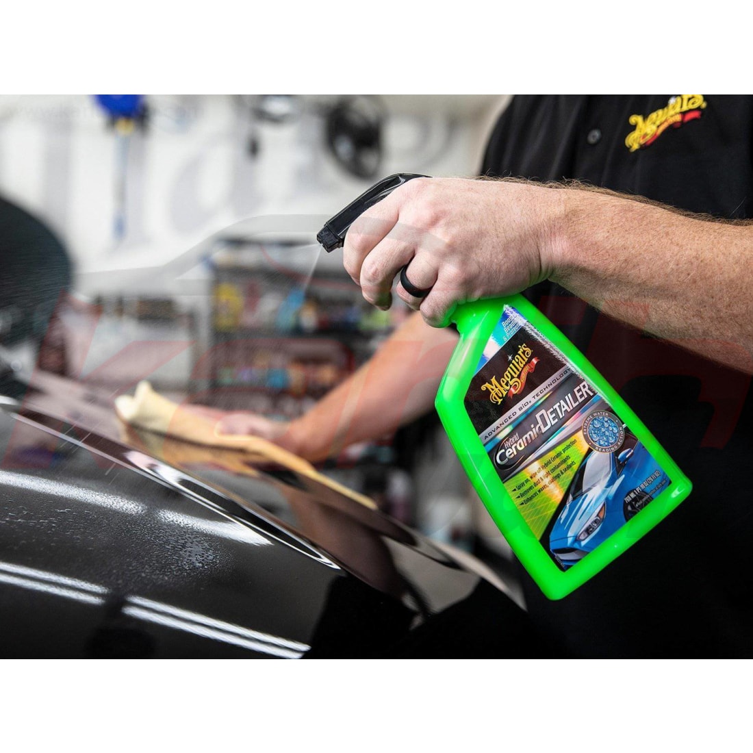 Hybrid Ceramic Detailer Spray de Finition Hybride Céramique - MEGUIAR'S - KARIBWASH